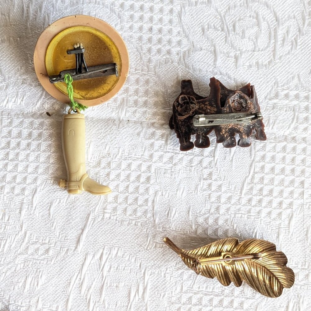 Collection of Eight Vintage Brooches 1950 - 1960 - Picture 8 of 10
